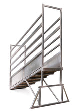 CATTLE LOADING RAMP FIXED HEIGHT 4.1MT TIMBER FLOOR SST 2457184